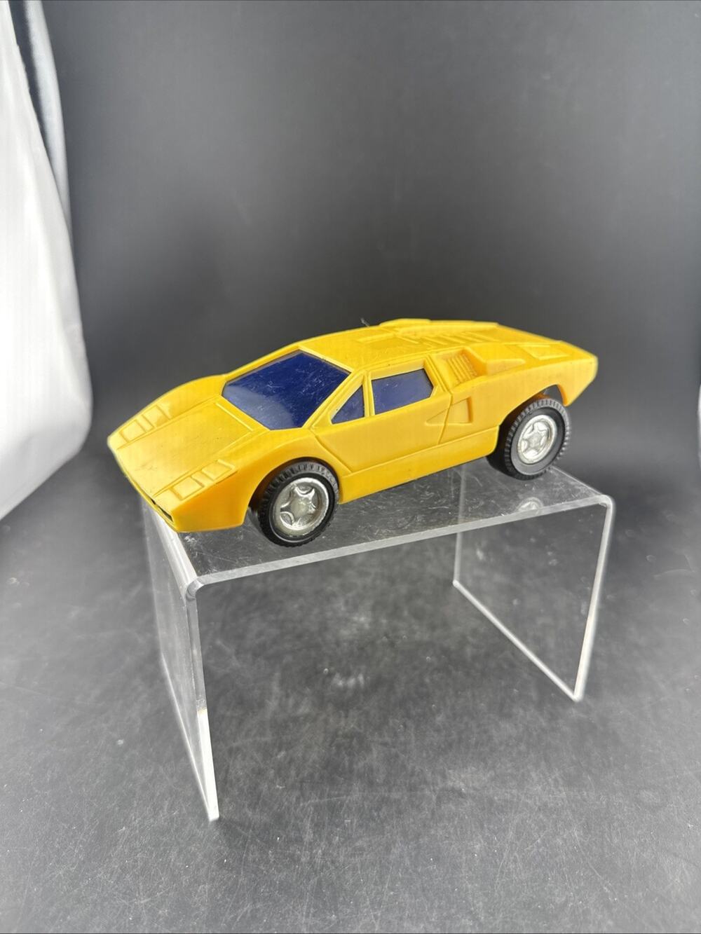 Vintage Jimson No 323 Lamborghini Countach Battery Operated Car Hong Kong Yellow